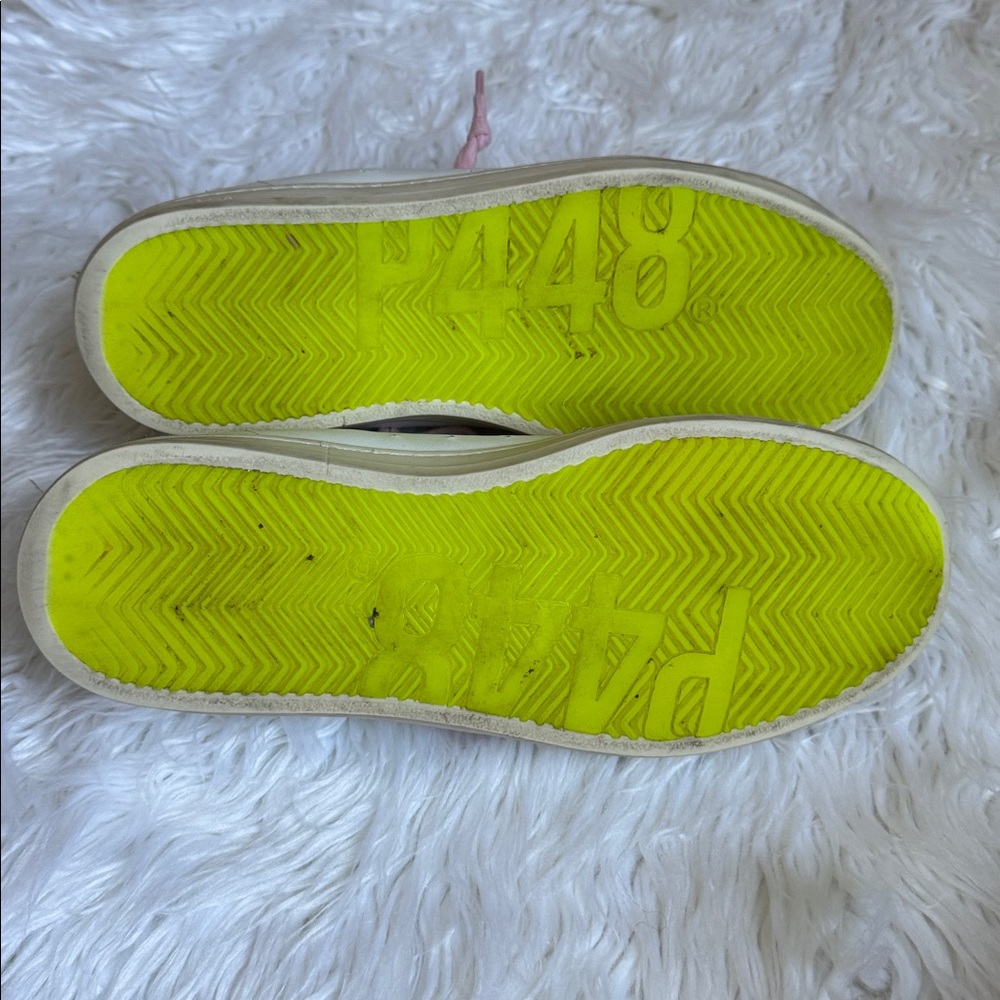 P448 John Sneakers in White, Pink, and Green sz 39 - Picture 5 of 12